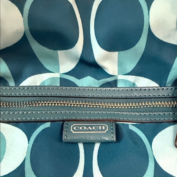 Coach Daisy Dream C Print Emma Tote in teal multi. MRSP $358 2013 - Picture 3 of 15